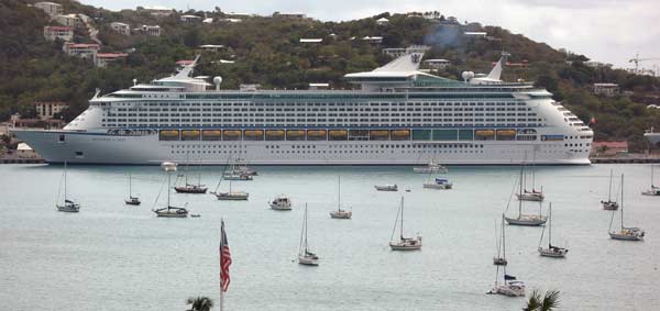 Once you've done an all-inclusive resort or cruise vacation, you&'ll be convinced: it's the only way to travel. image © Robert Linder