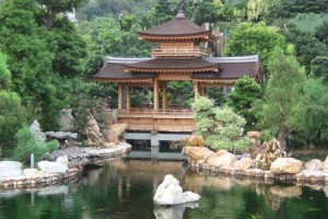 Our list of free attractions for tourists in Hong Kong and enjoy all these free things to do in Hong Kong while you’re on vacation. 